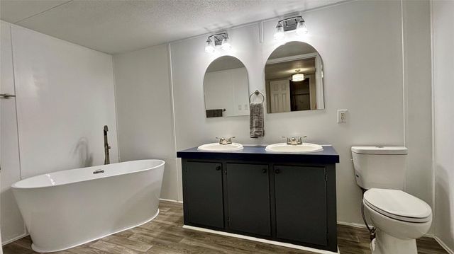 232 White Dove Drive, Quitman, TX 75783