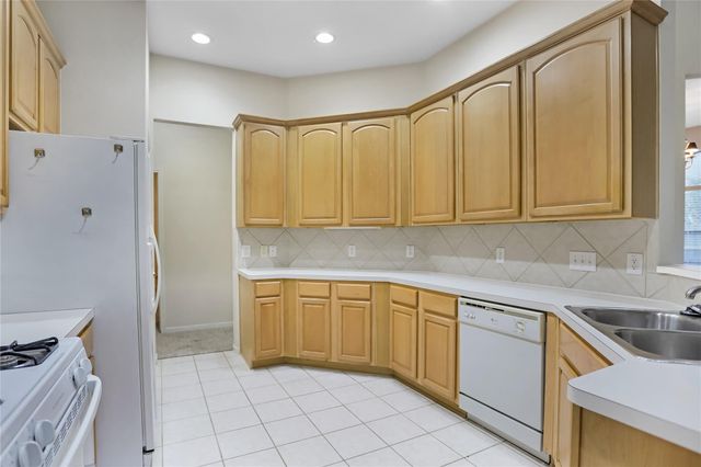 1343 Summer Terrace Drive, Sugar Land, TX 77479
