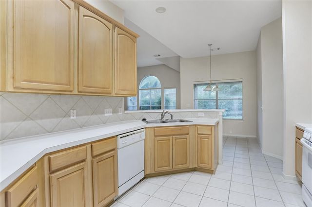 1343 Summer Terrace Drive, Sugar Land, TX 77479