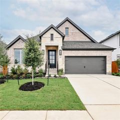 667 Bay Breeze DR, Kyle, TX 78640