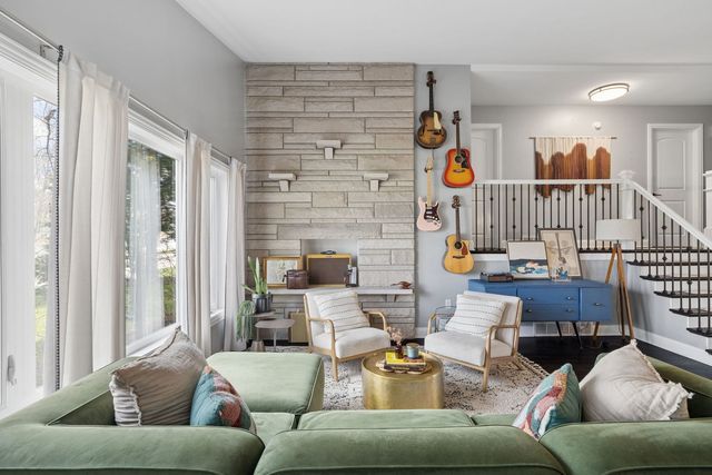 1904 Douglas Street, Joliet, IL 60435