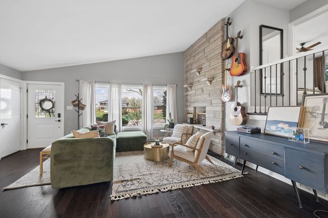 1904 Douglas Street, Joliet, IL 60435