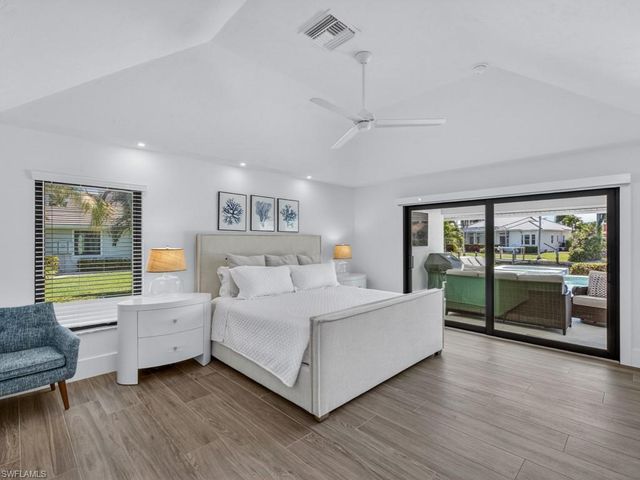 1401 Salvadore CT, Marco Island, FL 34145