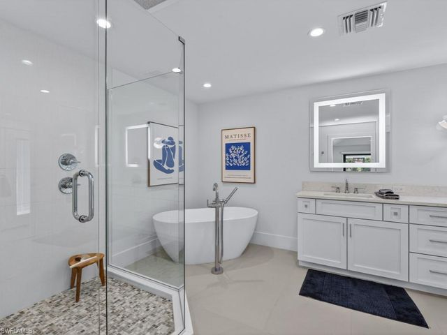 1401 Salvadore CT, Marco Island, FL 34145