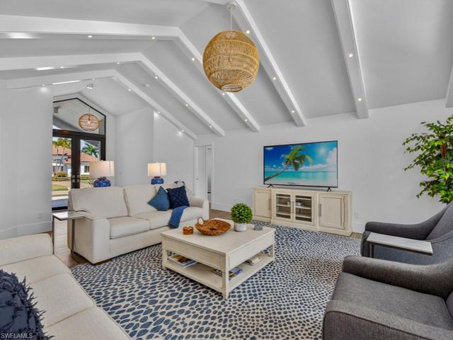 1401 Salvadore CT, Marco Island, FL 34145