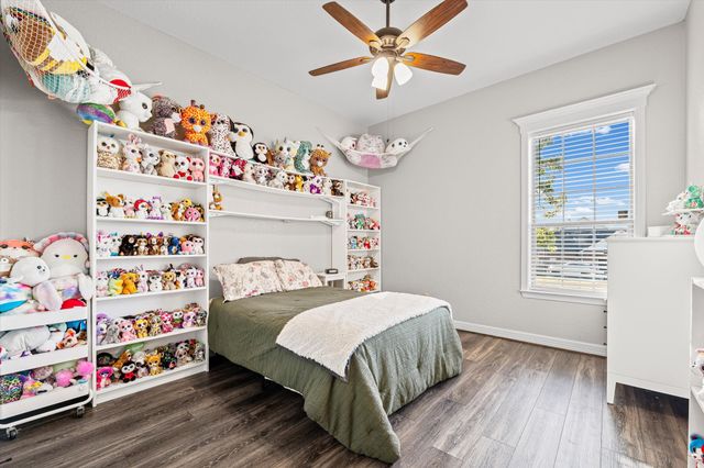 500 Hunters Meadow Drive, Lorena, TX 76655