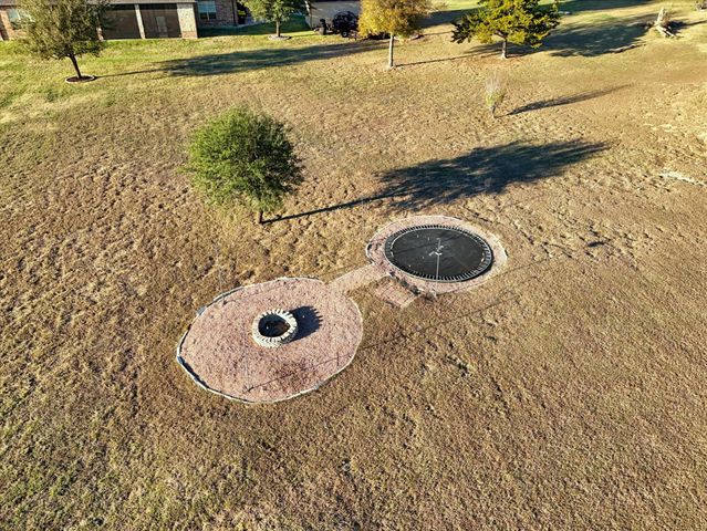 500 Hunters Meadow Drive, Lorena, TX 76655