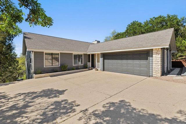 1021 Coventry RD, Spicewood, TX 78669