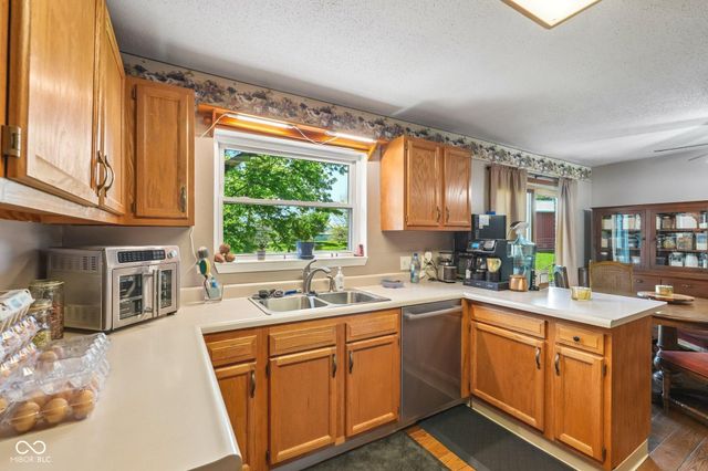 5115 Gibbs Road, Plainfield, IN 46168