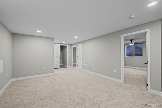 5725 W 5th Avenue, Lakewood, CO 80226