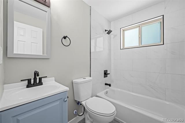5725 W 5th Avenue, Lakewood, CO 80226