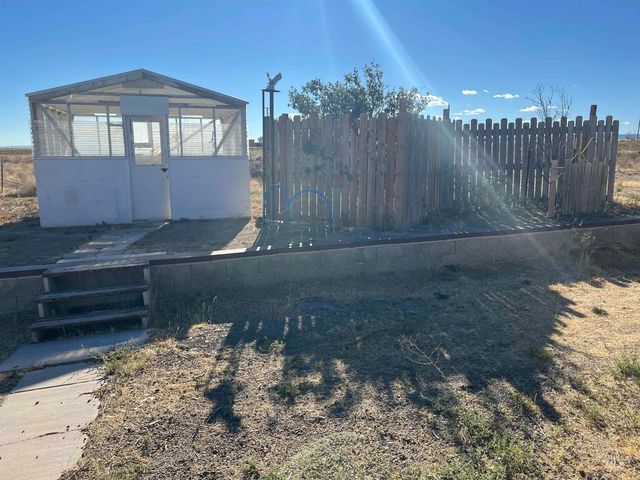 3248 N 2800 East, Twin Falls, ID 83301