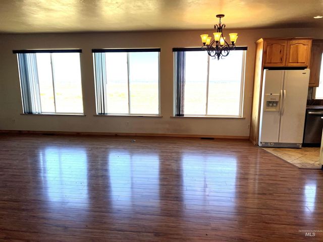 3248 N 2800 East, Twin Falls, ID 83301