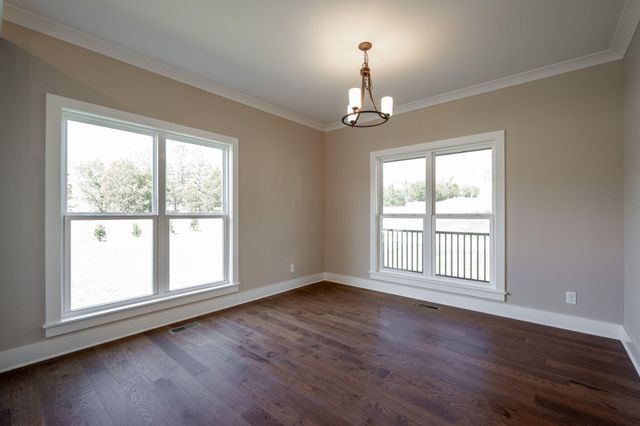 7679 Sir Anderson Court, Ooltewah, TN 37363