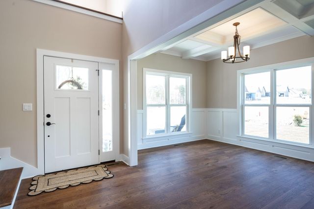 7679 Sir Anderson Court, Ooltewah, TN 37363