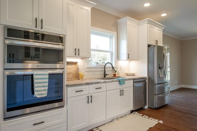 7679 Sir Anderson Court, Ooltewah, TN 37363