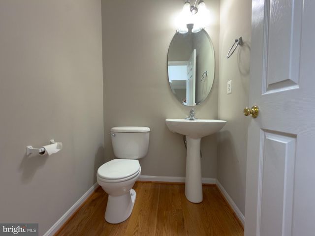 1929 MELVOR LN, Winchester, VA 22601