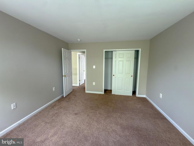 1929 MELVOR LN, Winchester, VA 22601