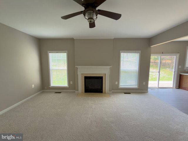 1929 MELVOR LN, Winchester, VA 22601