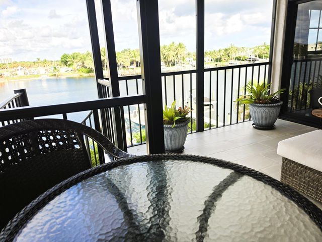13348 Mangrove Isle Drive, Palm Beach Gardens, FL 33410