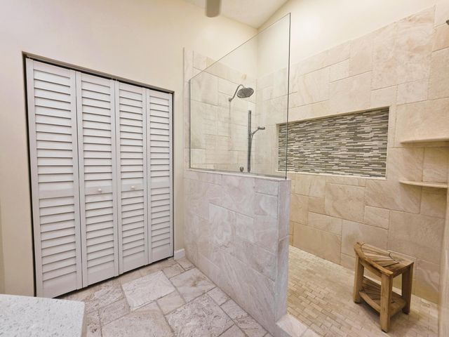 13348 Mangrove Isle Drive, Palm Beach Gardens, FL 33410