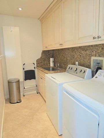 13348 Mangrove Isle Drive, Palm Beach Gardens, FL 33410