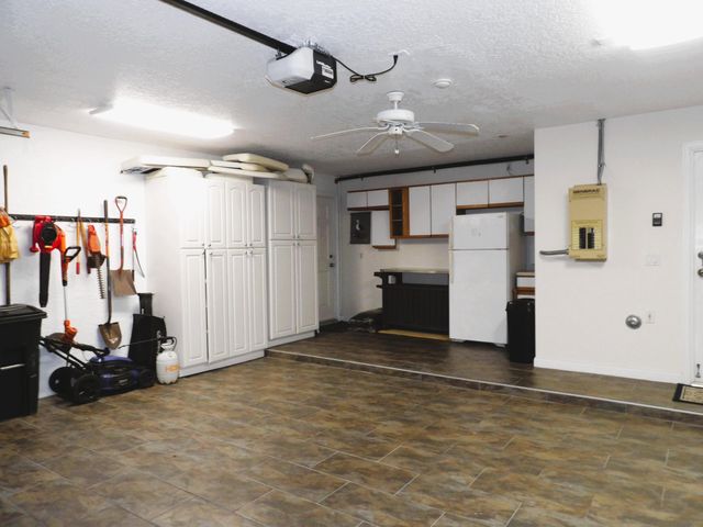 13348 Mangrove Isle Drive, Palm Beach Gardens, FL 33410