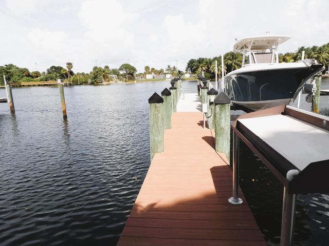 13348 Mangrove Isle Drive, Palm Beach Gardens, FL 33410