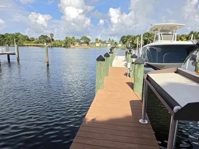 13348 Mangrove Isle Drive, Palm Beach Gardens, FL 33410