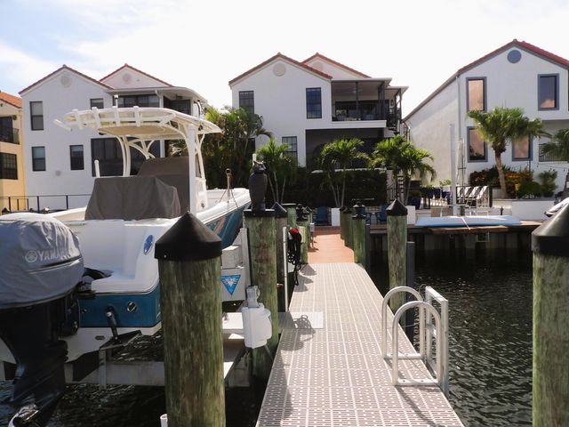 13348 Mangrove Isle Drive, Palm Beach Gardens, FL 33410