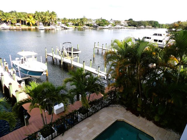 13348 Mangrove Isle Drive, Palm Beach Gardens, FL 33410