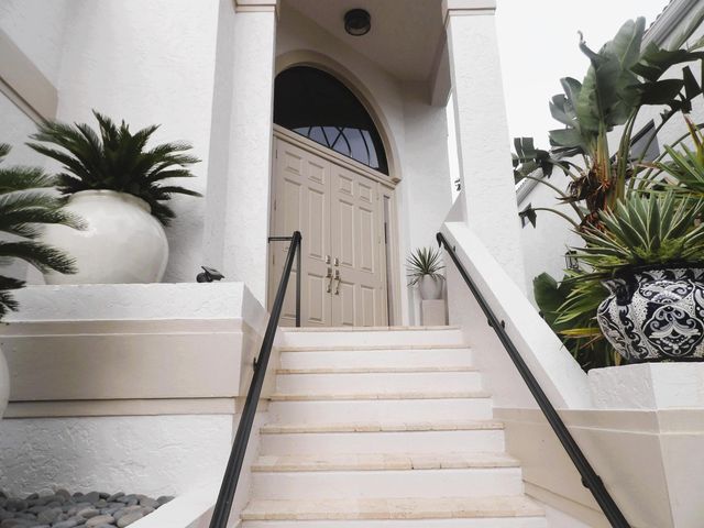 13348 Mangrove Isle Drive, Palm Beach Gardens, FL 33410