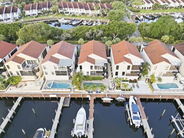 13348 Mangrove Isle Drive, Palm Beach Gardens, FL 33410