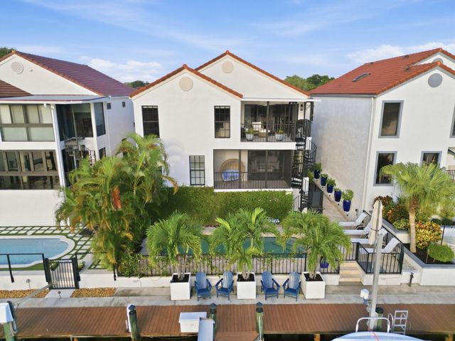 13348 Mangrove Isle Drive, Palm Beach Gardens, FL 33410