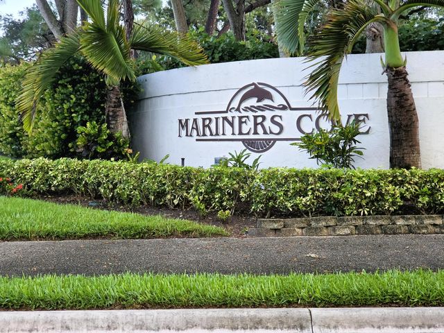 13348 Mangrove Isle Drive, Palm Beach Gardens, FL 33410