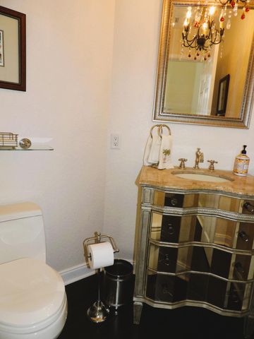 13348 Mangrove Isle Drive, Palm Beach Gardens, FL 33410