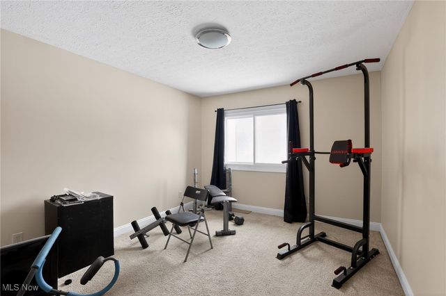 963 Morningstar Drive, Akron, OH 44307