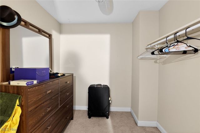 963 Morningstar Drive, Akron, OH 44307