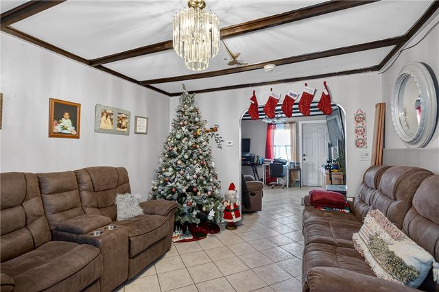 31 Sassafras Street, Providence, RI 02907