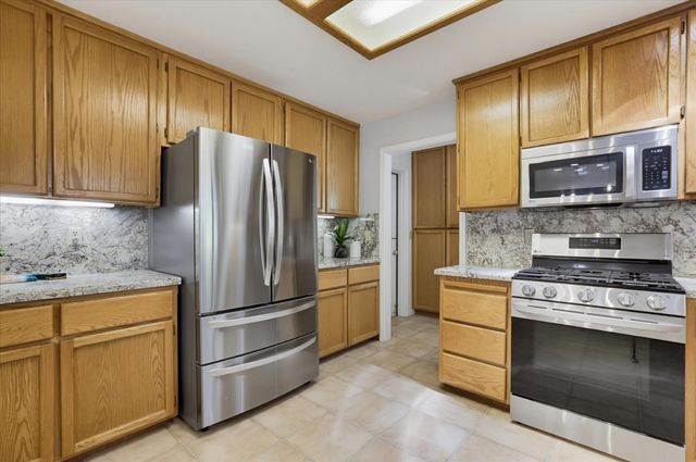 12808 Lake Wildwood Dr, Penn Valley, CA 95946