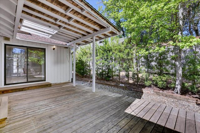 12808 Lake Wildwood Dr, Penn Valley, CA 95946