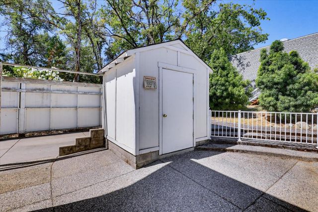 12808 Lake Wildwood Dr, Penn Valley, CA 95946