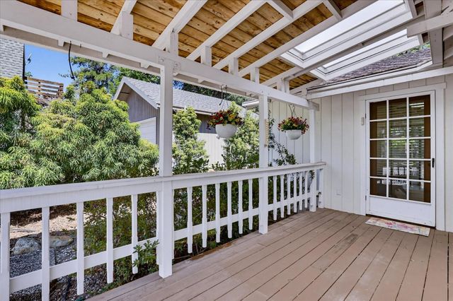 12808 Lake Wildwood Dr, Penn Valley, CA 95946