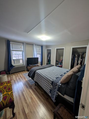 100 7th Street, Norwich, CT 06360