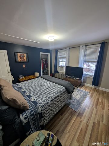 100 7th Street, Norwich, CT 06360