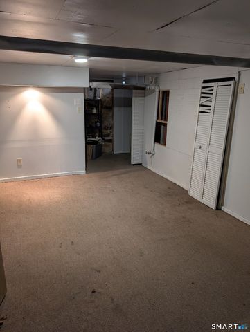 100 7th Street, Norwich, CT 06360