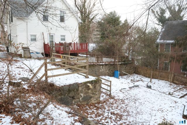 100 7th Street, Norwich, CT 06360