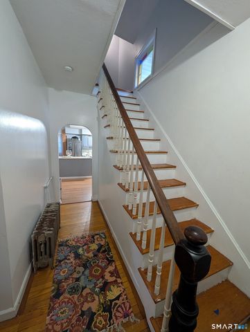 100 7th Street, Norwich, CT 06360