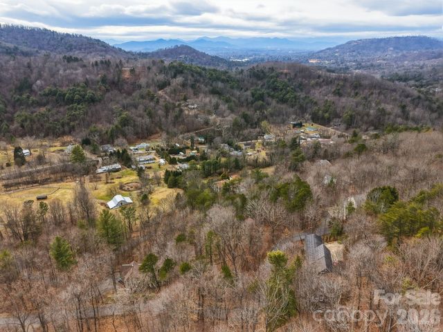 99999 Hawk View Drive 7, Asheville, NC 28804