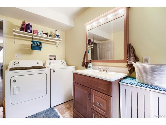 180 N 9th Ave, Brighton, CO 80601